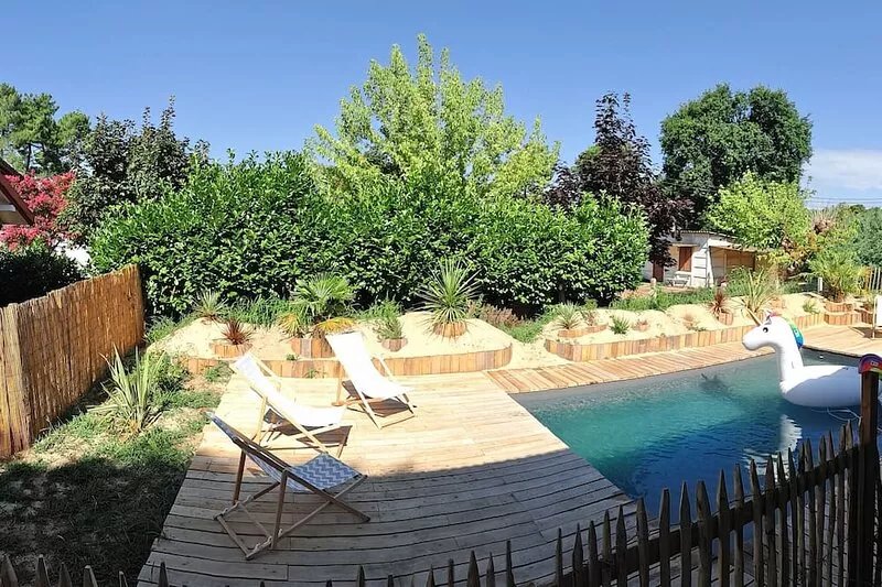 Mimizan large renovated house with pool near beach and bike path