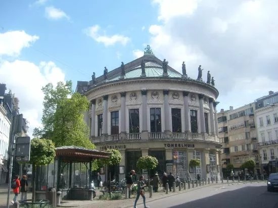 Bourla Theater (Bourlaschouwburg)
