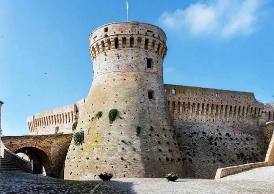 Rocca di Acquaviva Picena