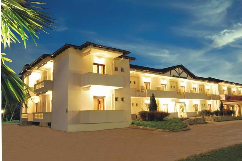Yannis Resort Hotel Restaurant