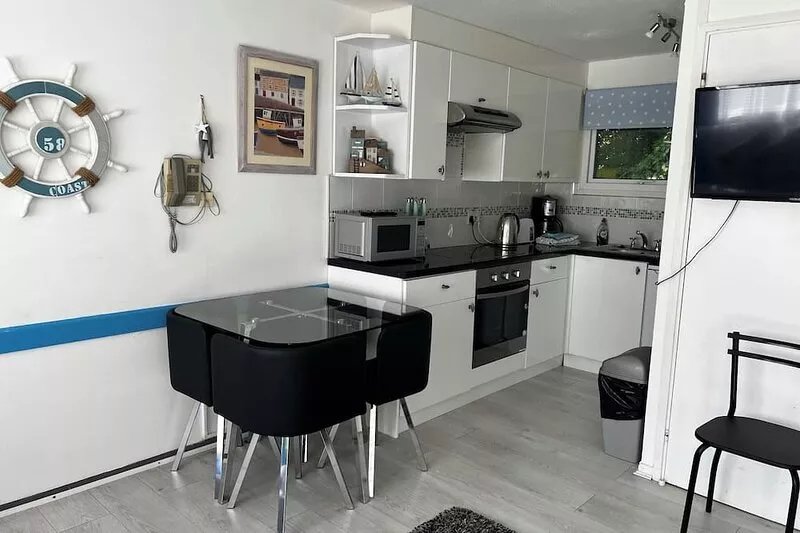 Lovely Holiday Home In Cornwall - near to beaches