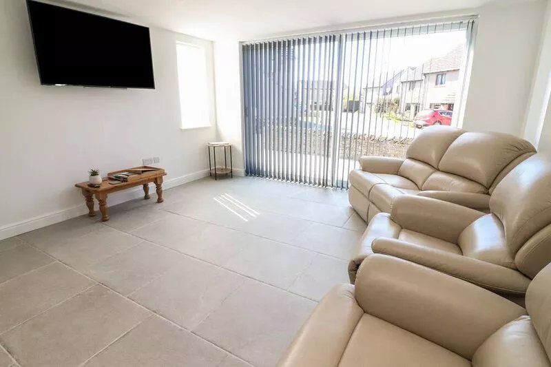FRON Y FELIN, family friendly, country holiday cottage in Ingleton