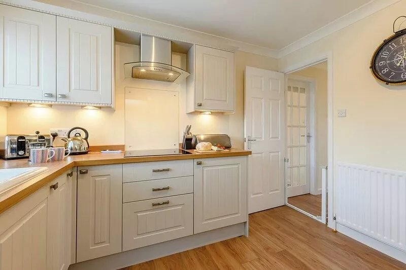 A Yes seaside retreat with full sea views over the breath-taking Northern Coast.