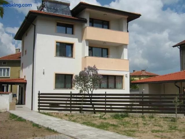Khan Krum House & Apartments For Rent