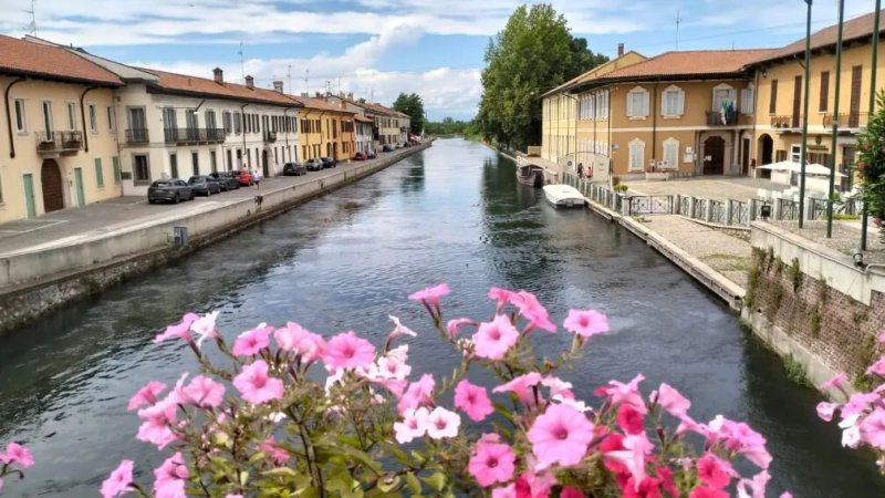Ponte Sul Naviglio Grande