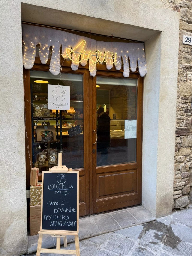 Dolce Meta Bakery