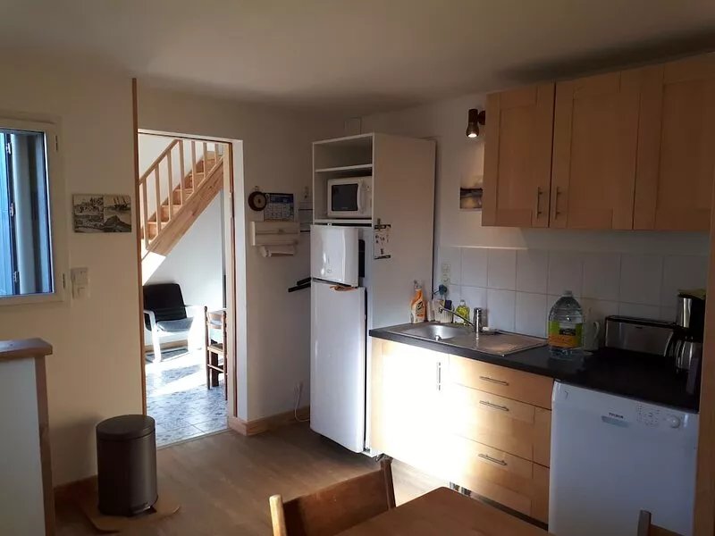 Comfortable house, quiet, garden, access to beaches on foot