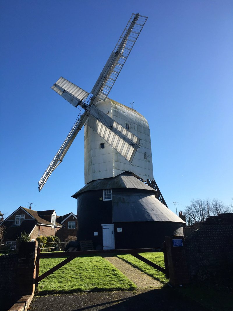 Just 6 miles from the beach at Pevensey, this detached property lies in the