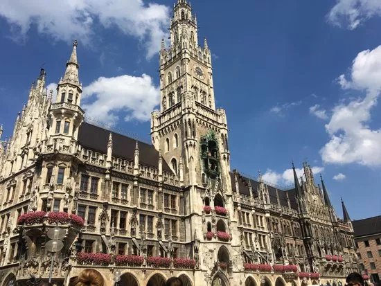 New Town Hall (Neus Rathaus)