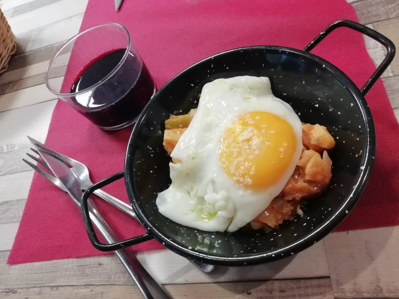 De Tapas El Sarantonton