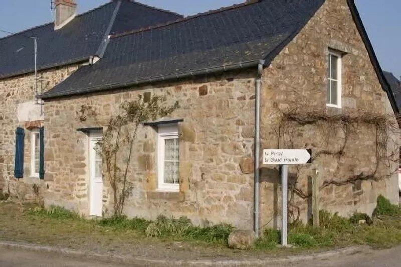 Typical Breton house in the Bay of Mont Saint Michel (Saint Malo)
