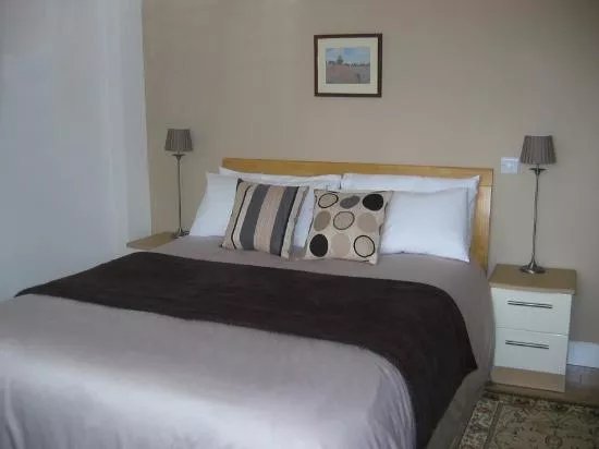 Devoncot Bed & Breakfast