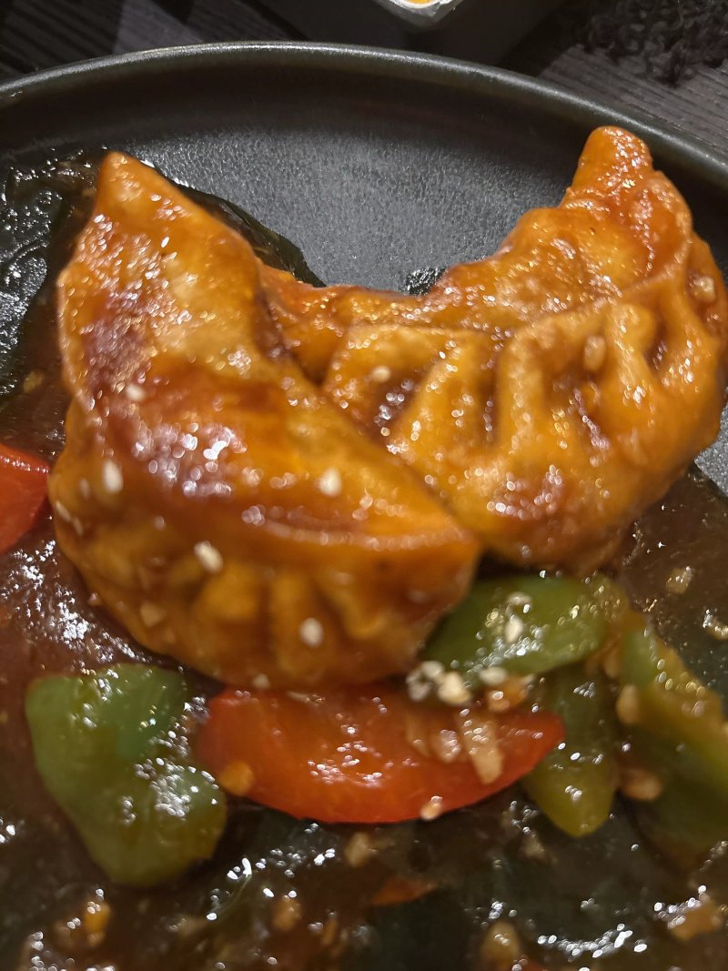 The Momo Station