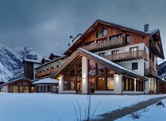 Montana Lodge & Spa, By R Collection Hotels