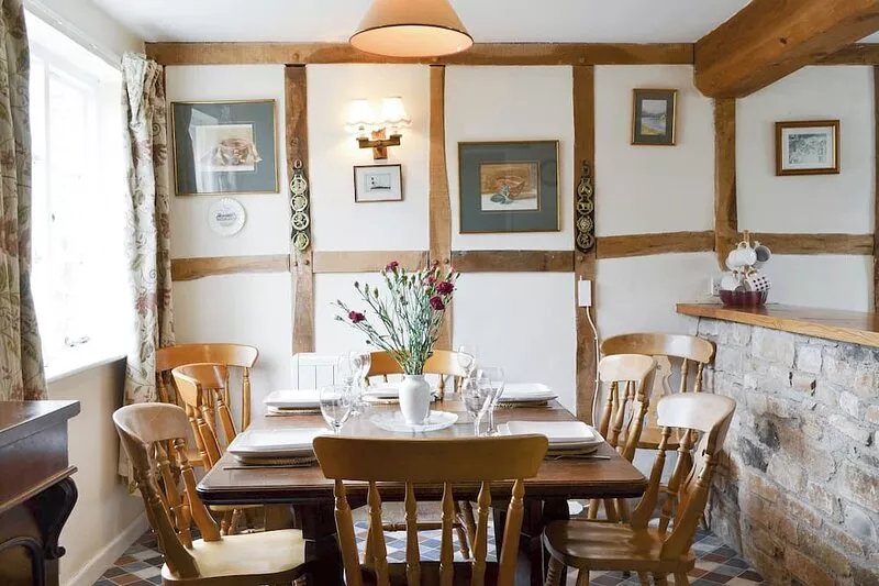 4 bedroom accommodation in Newent, Forest of Dean