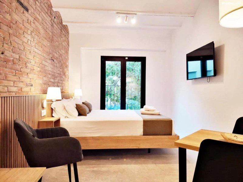 ARIQUS Fira Apartments