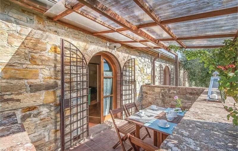 4 bedroom accommodation in San Donato in P. FI