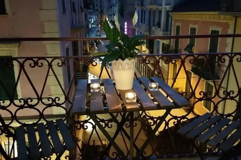 Completely renovated 66 sqm apartment in the pedestrian area of La Spezia