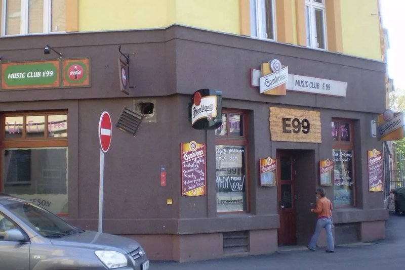 Music Club E99