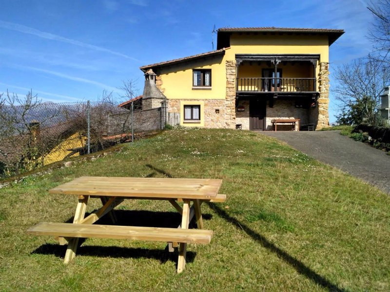 Apartamentos La Corona