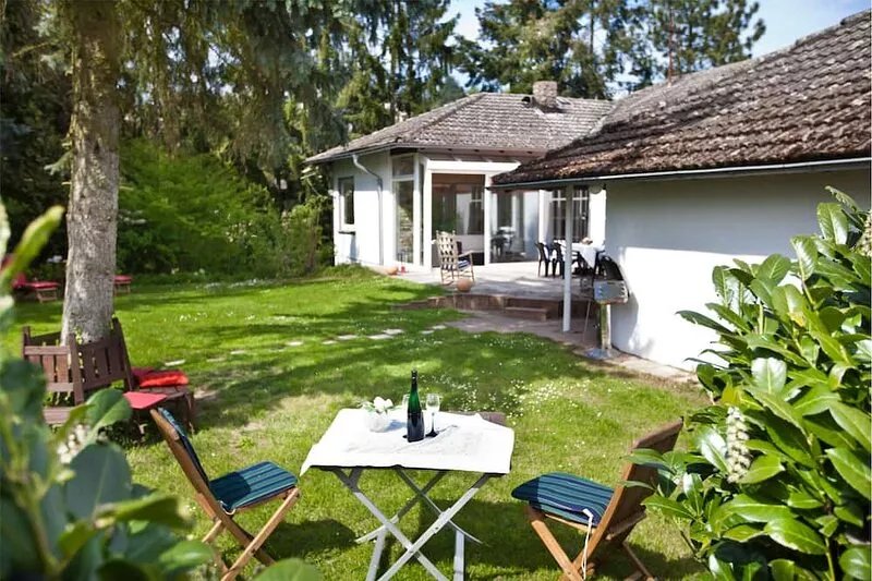 Friendly vacationhouse with piano and a room, adaptable to the individual needs