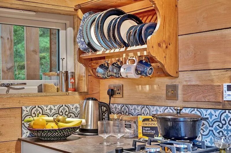 Finest Retreats | Cosagach Falls Cabin