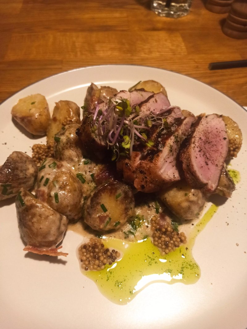 Lokal Bistro
