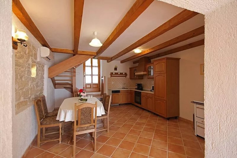 Pool, grill, WiFi, bicycles, table tennis, dishwasher, washing machine