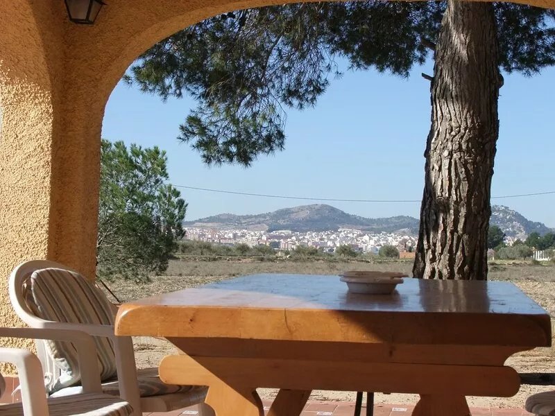SPANISH VILLA WITH PRIVATE POOL, WIFI, 50 MINUTES FROM THE BEACH