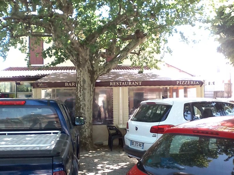 Cafe des Sports