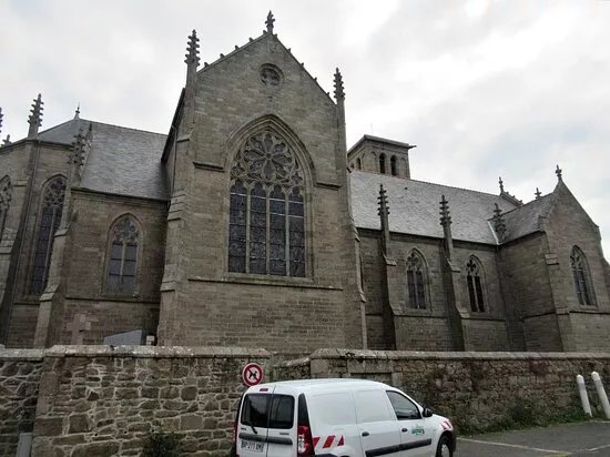 Eglise Saint-Yves de Louannec
