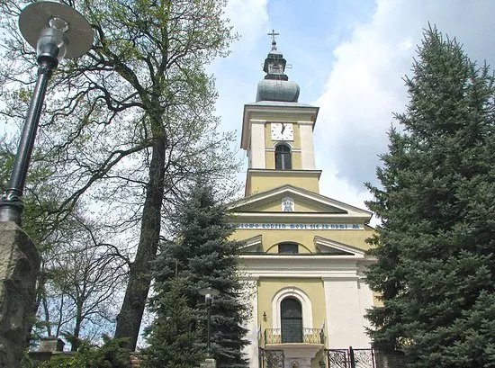 Sanktuarium Matki Bozej Opiekunki i Krolowej Rodzin w Makowie Podhalanskim