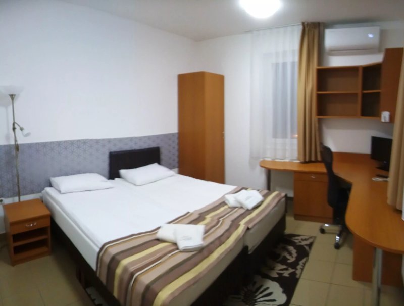 Auguszta Hotel