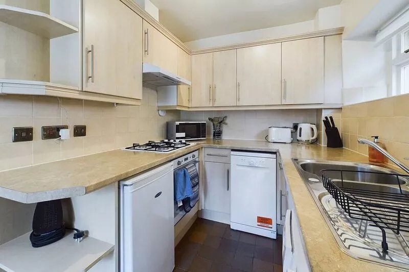 Romantic Cottage | Cotswolds | Parking | Wi-Fi