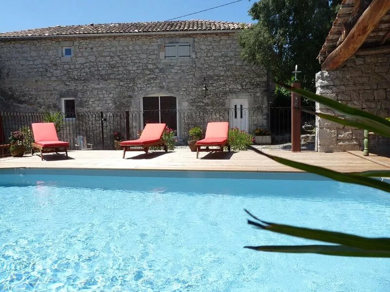 MAS IN CALM WITHOUT OPPOSITE A 300 METERS OF THE HEATED POOL RIVER 8x4