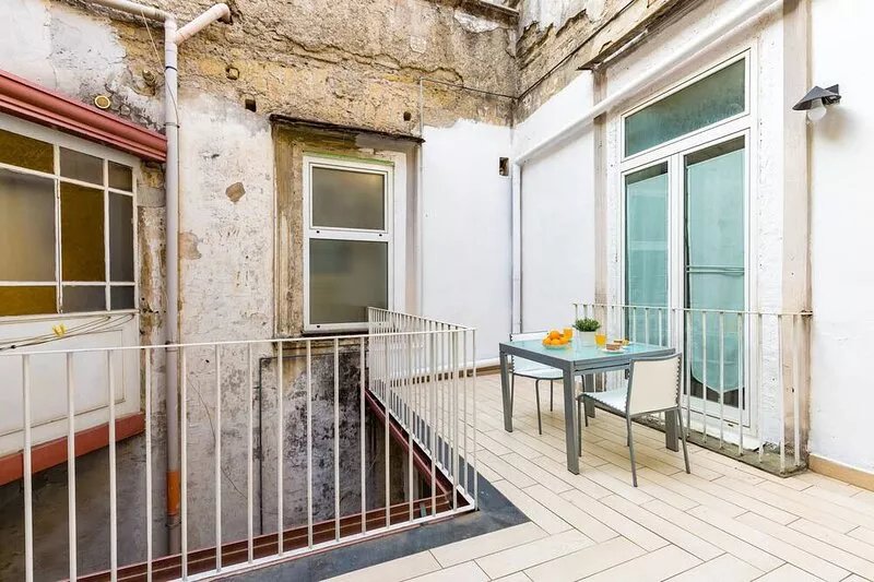 Apartment with balcony in Palazzo Diaz by Wonderful Italy