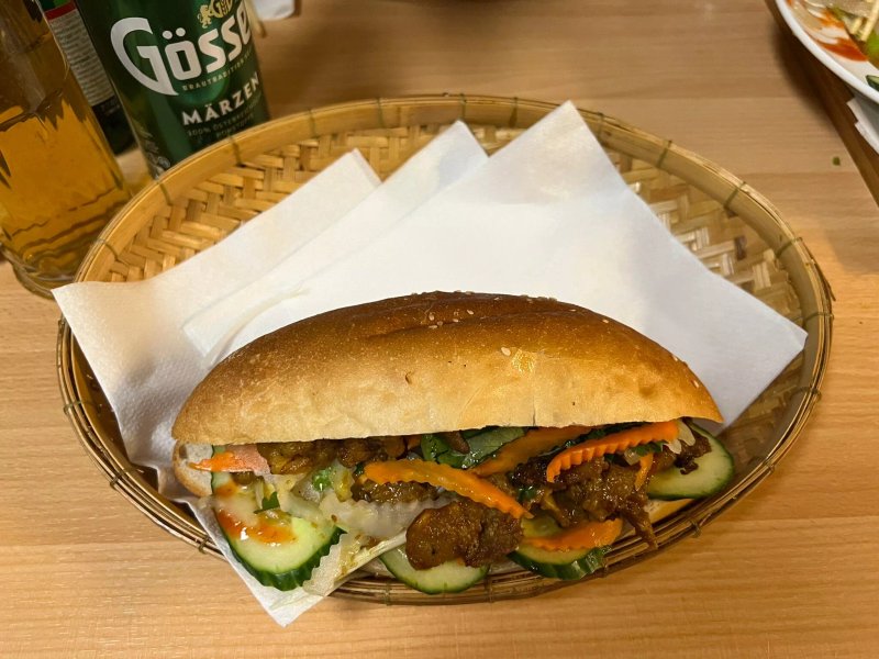 Le's Imbiss Vietnamesische Spezialitaten