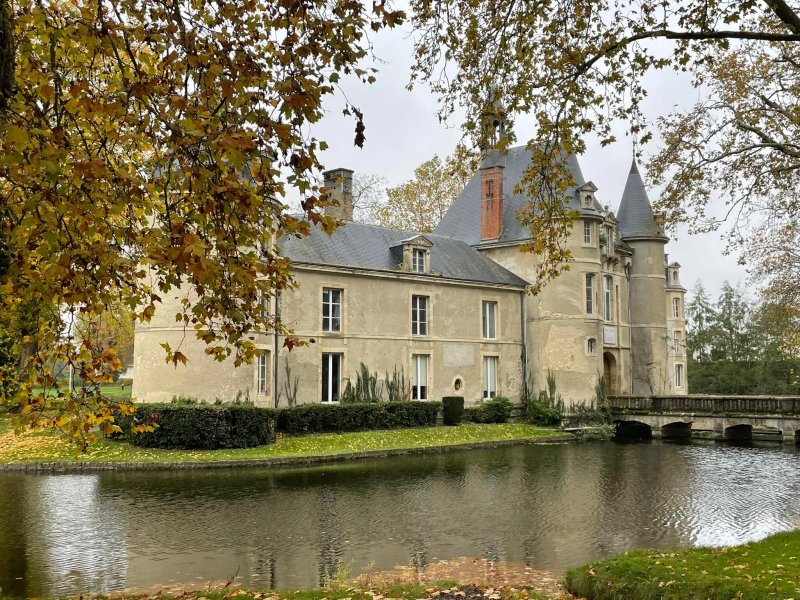 Restaurant Chateau Des Dames De France