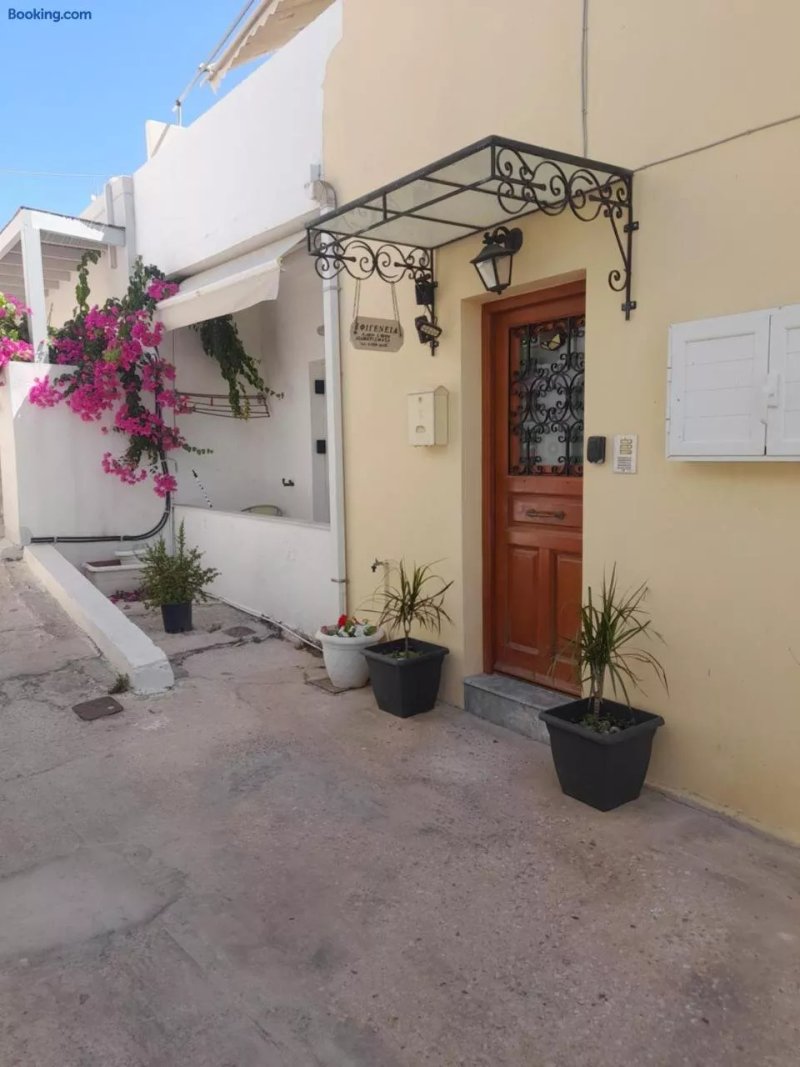 Ifigenia Apartments