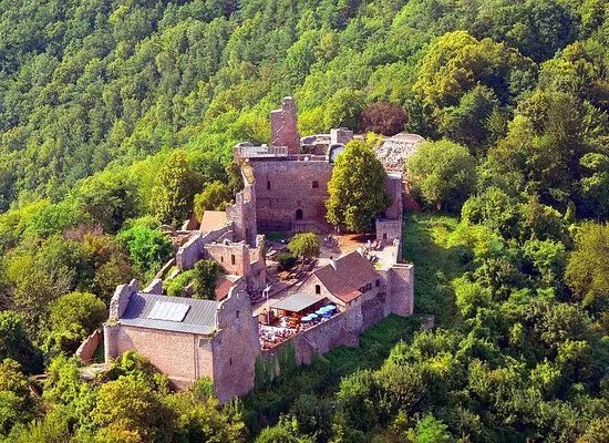 Burgruine Madenburg