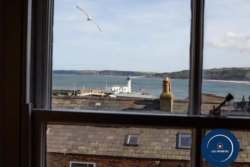Charming holiday let in the heart of Scarborough's old town.