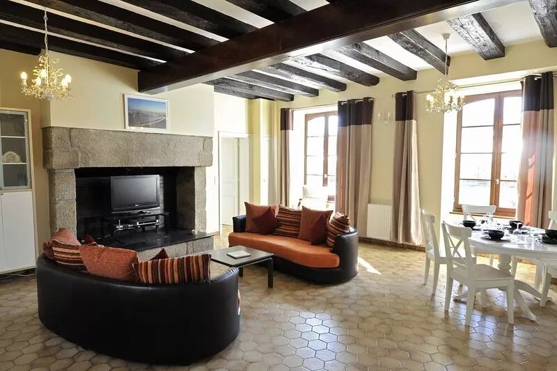 Le Santuaire: Luxury villa with heated swimming pool and many more amenities!!