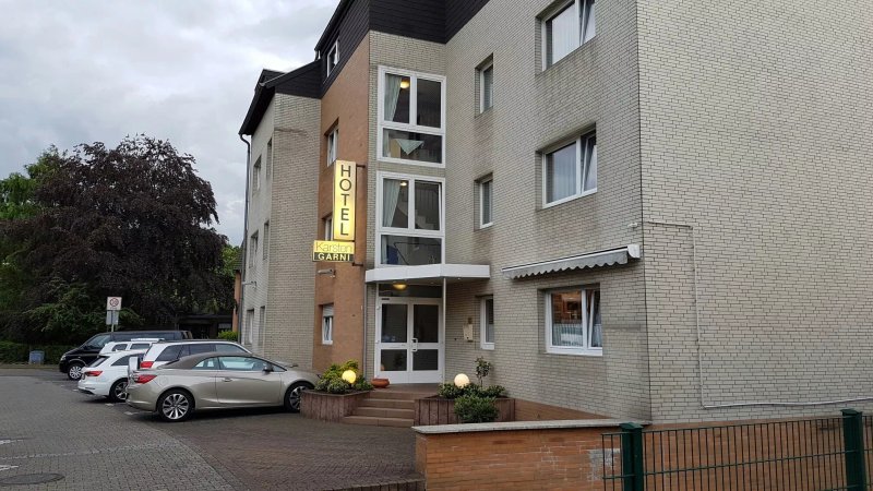 Airport Garden Hotel Karsten