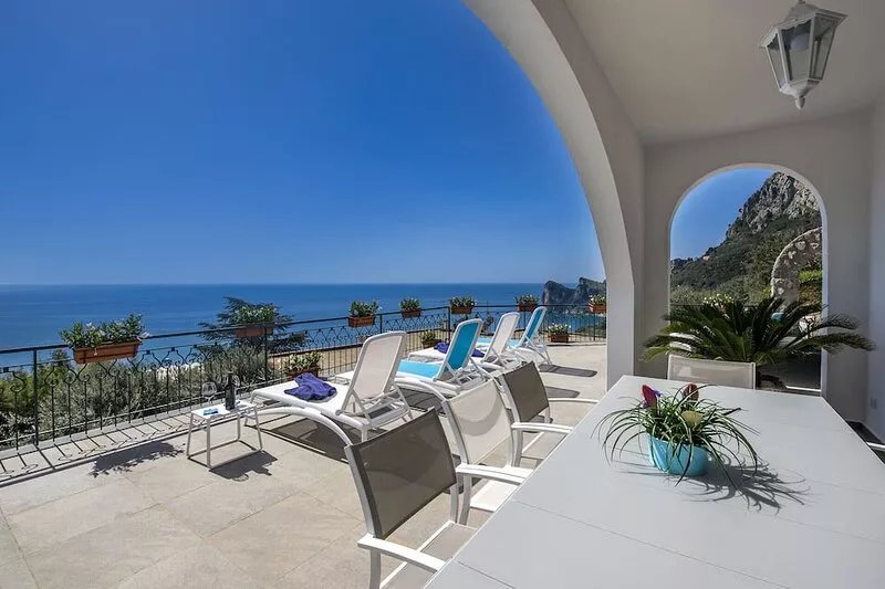 AMORE RENTALS - Villa Marina with Private Pool, Sea View, Terraces and Parking