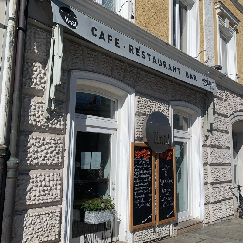 Lindl: Cafe, Bar & Restaurant