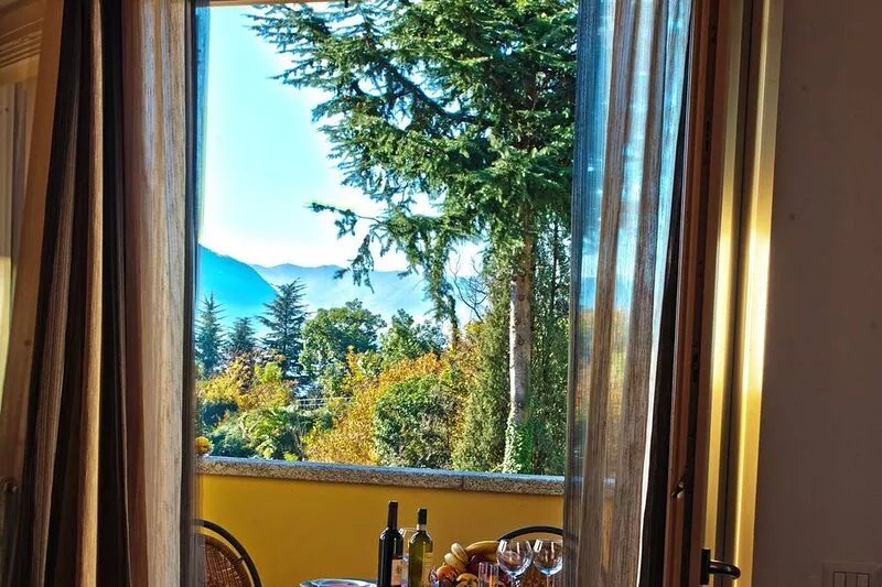 Residence Tremezzo apartment 9 - Pool and spa home by Italian Apartments