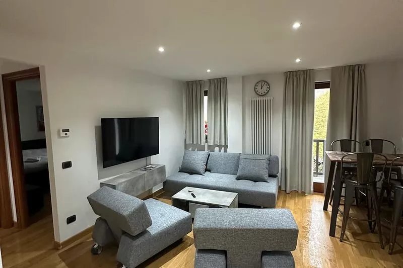 Ski and ski out apartment Cervinia