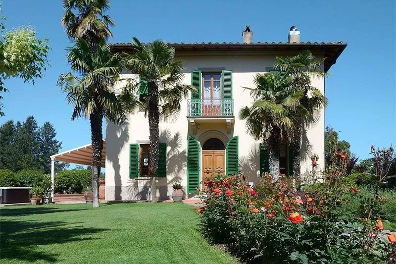 Villa with pool and Jacuzzi - Villa Le Facezie