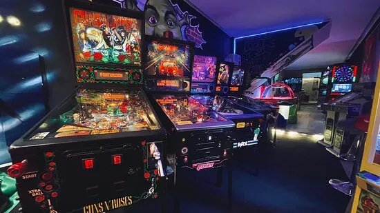 Lockers & Games