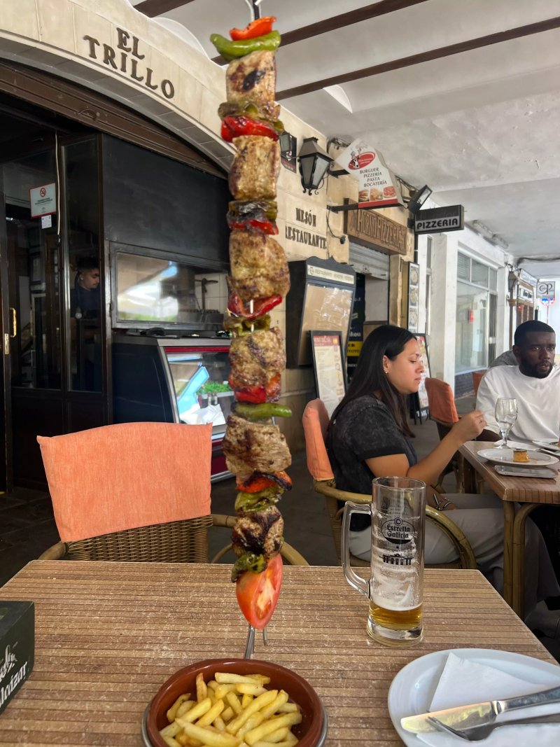 Hostal Poeta Machado